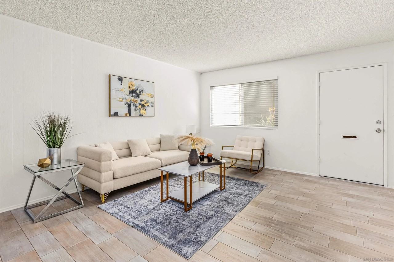 7779 Camino Glorita - Photo 6 of 14