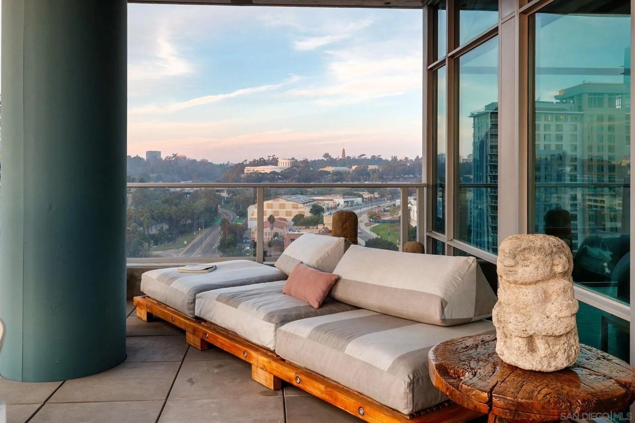 1080 Park Blvd Unit 1702 #1702 - Photo 4 of 50