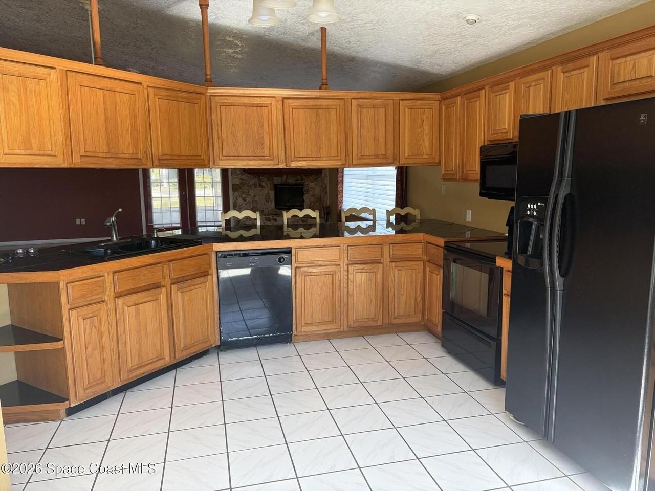 340 Quail Dr - Photo 5 of 19