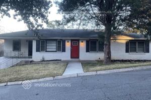 featured image of 455 Lemon St Ne