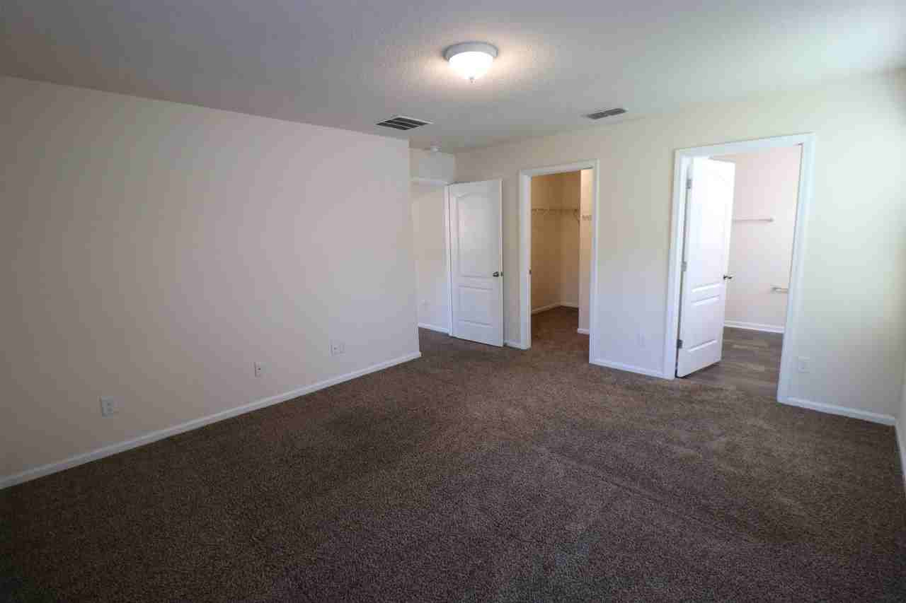 32 Green Palm Ct - Photo 7 of 21