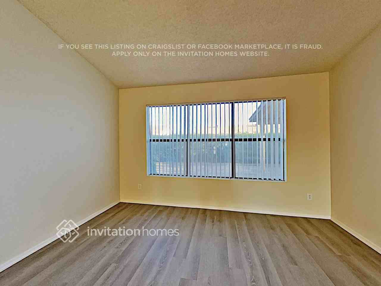 9133 W Banff Ln - Photo 5 of 13