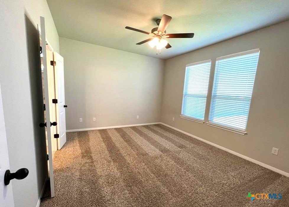 978 Aurora Grove Bnd - Photo 6 of 10