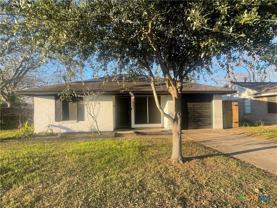 1605 Bexar Ave - Photo 1 of 1