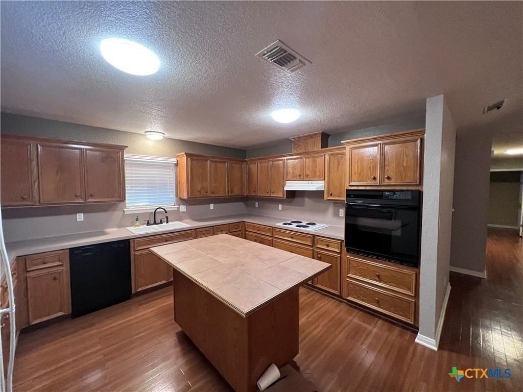 1241 Rapids Rd - Photo 7 of 27