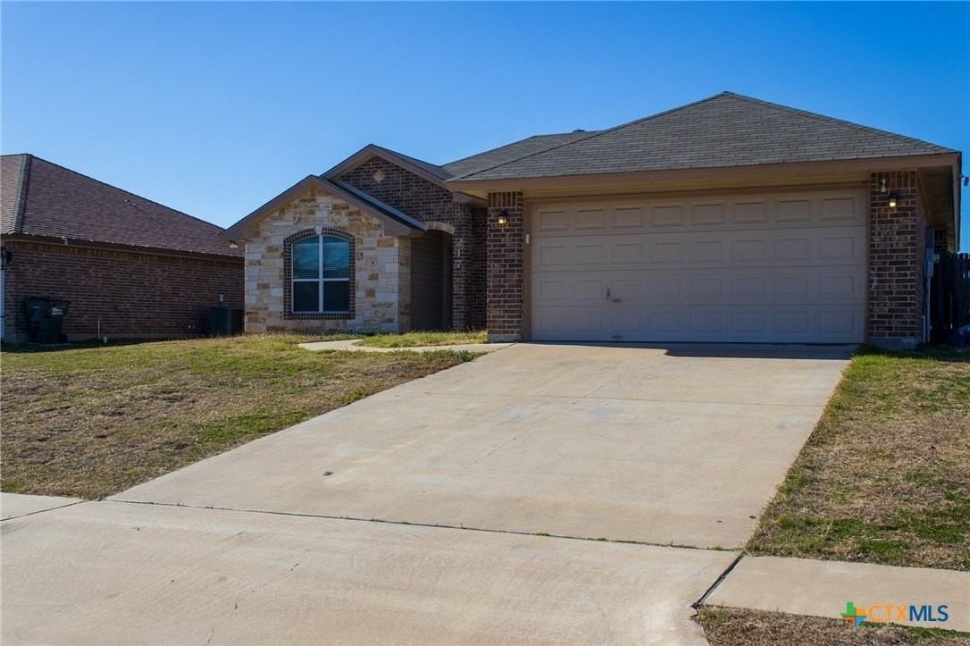 217 Pointer St - Photo 3 of 29