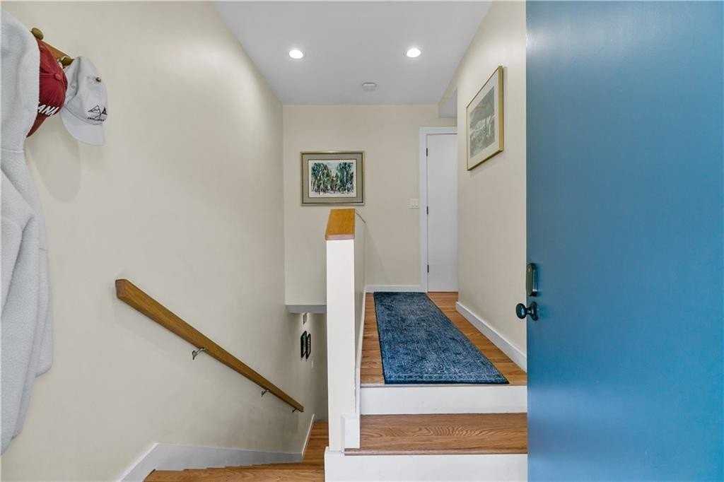 157 Harrison Ave Apt 15 #15 - Photo 4 of 25