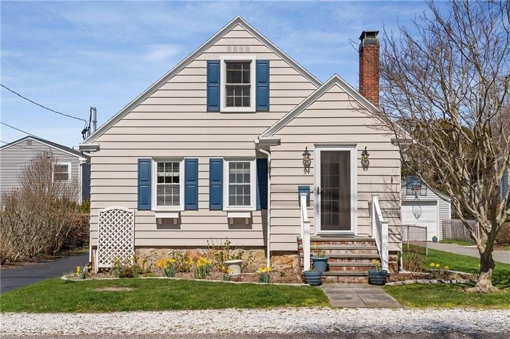 94 Ruggles Ave - Photo 2 of 21