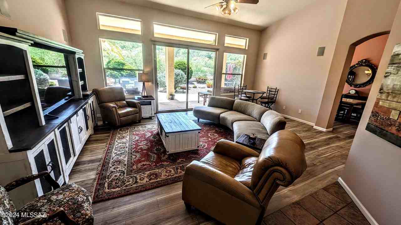 38162 S Desert Bluff Dr - Photo 5 of 23