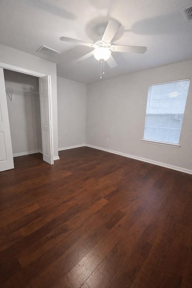 2776 Hartsfield Rd - Photo 3 of 9