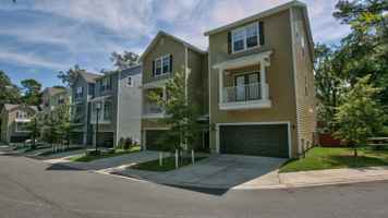 featured image of 1864 Belle Vue Way