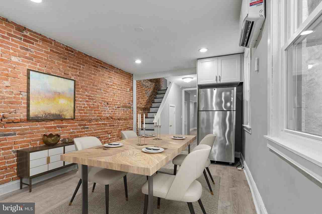 129 E West St - Photo 7 of 27