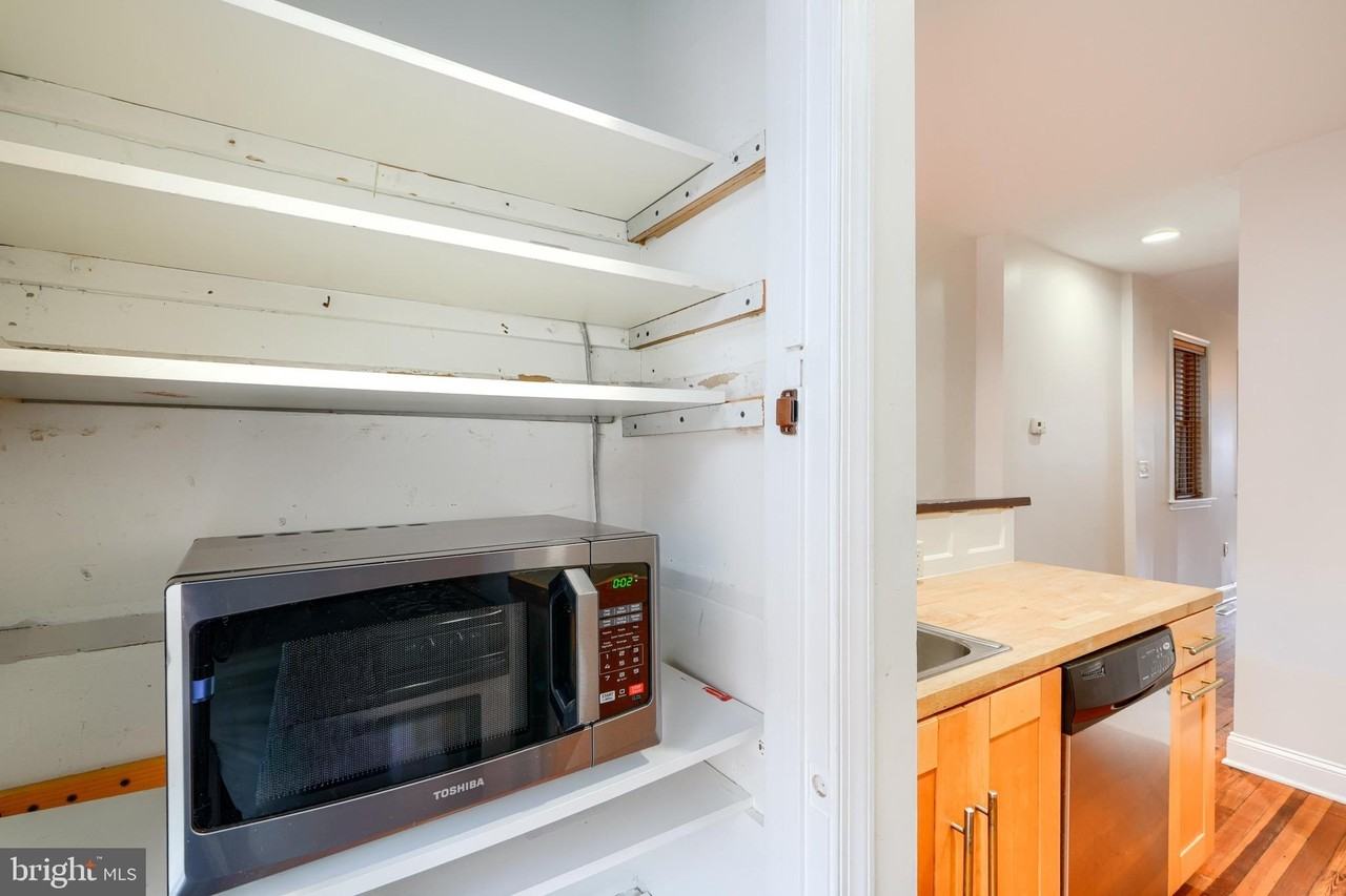 2141 Cambridge St - Photo 6 of 29