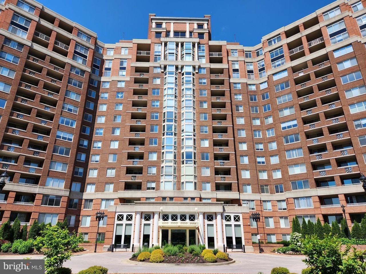 5809 Nicholson Ln Apt 304 #304