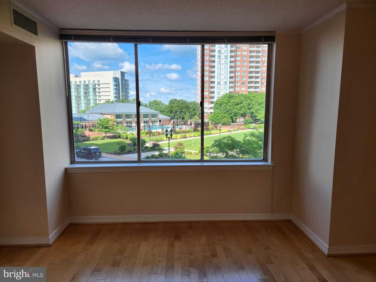 5809 Nicholson Ln Apt 304 #304 - Photo 5 of 50