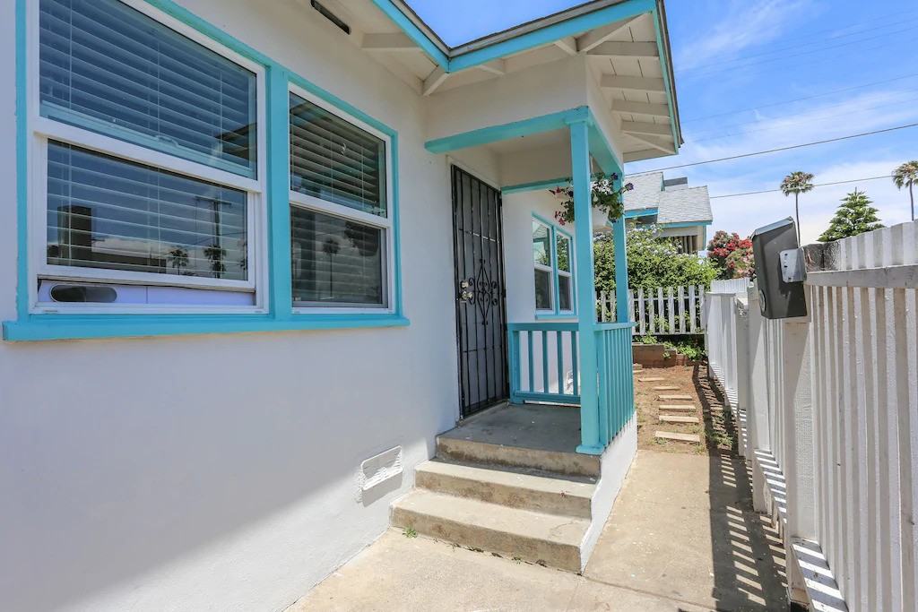 404 Topeka St Rm B - Photo 6 of 6