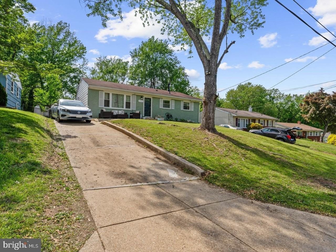 8725 W Fort Foote Ter - Photo 2 of 28