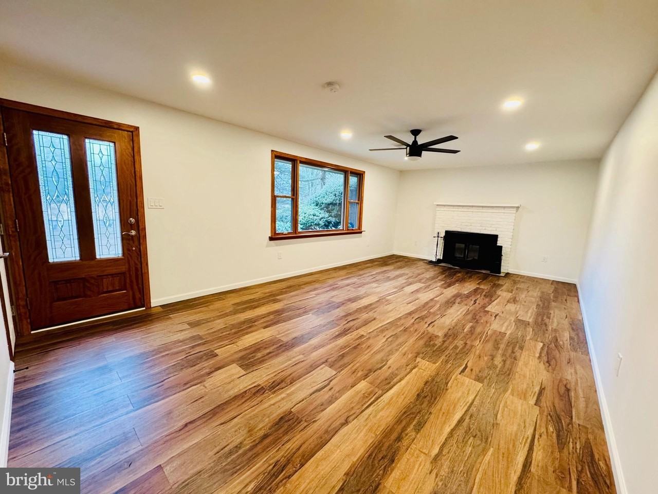 305 Kresson Rd - Photo 5 of 18