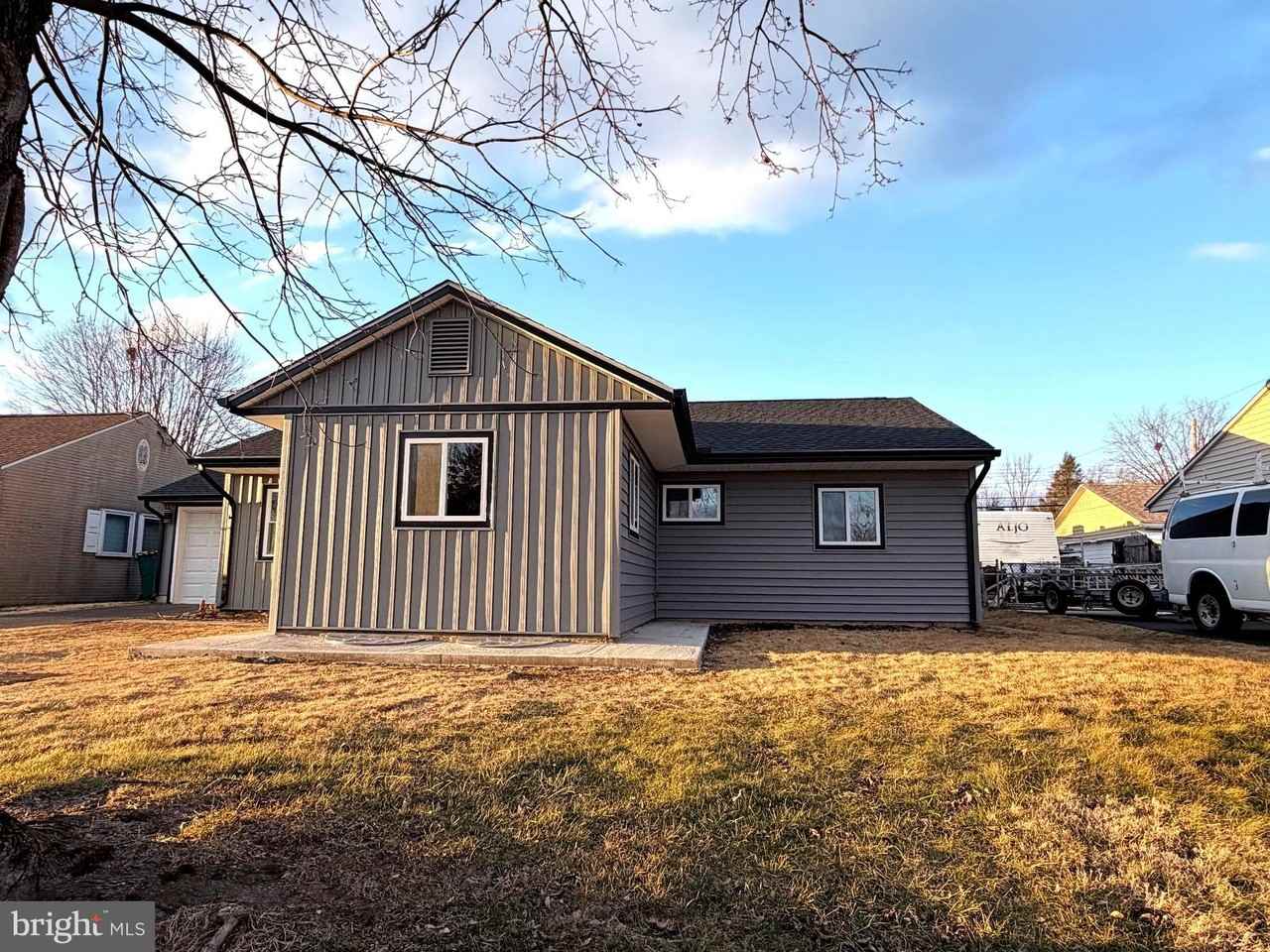 679 Trenton Rd - Photo 3 of 29