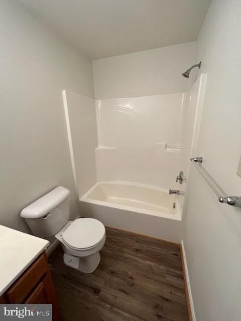 127 S Seneca St - Photo 4 of 11