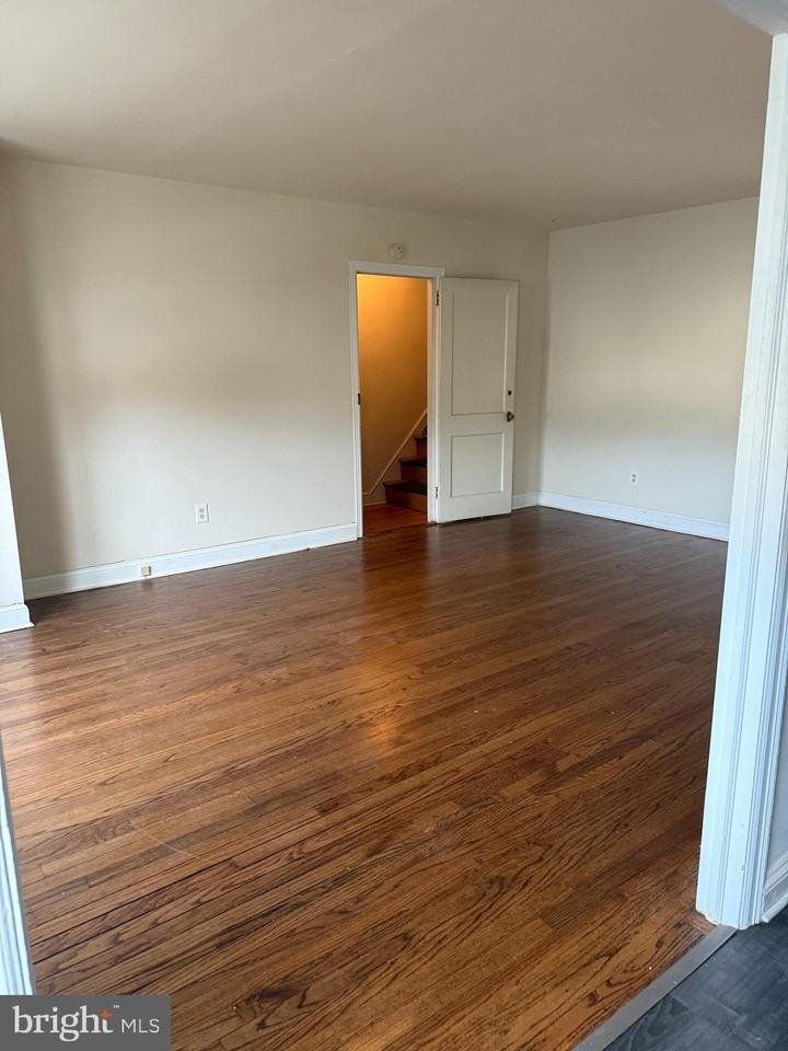 112 Fairfield Ln Unit 1 #1 - Photo 5 of 9