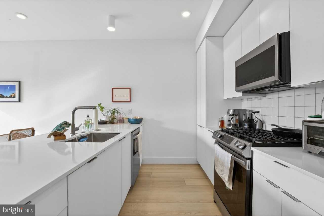 2007 Cambridge St Unit 6 #6