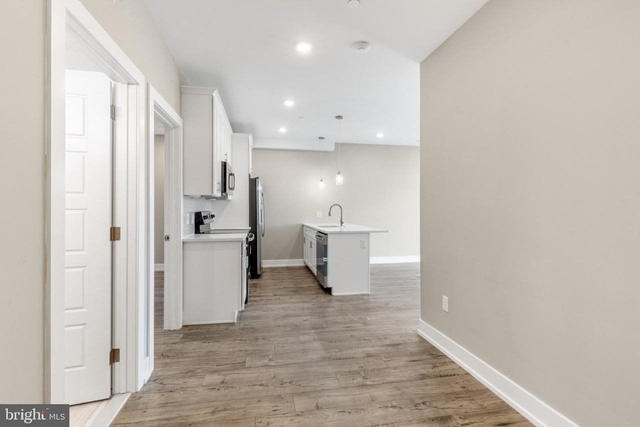 2209 N Broad St Apt 503 #503 - Photo 2 of 33