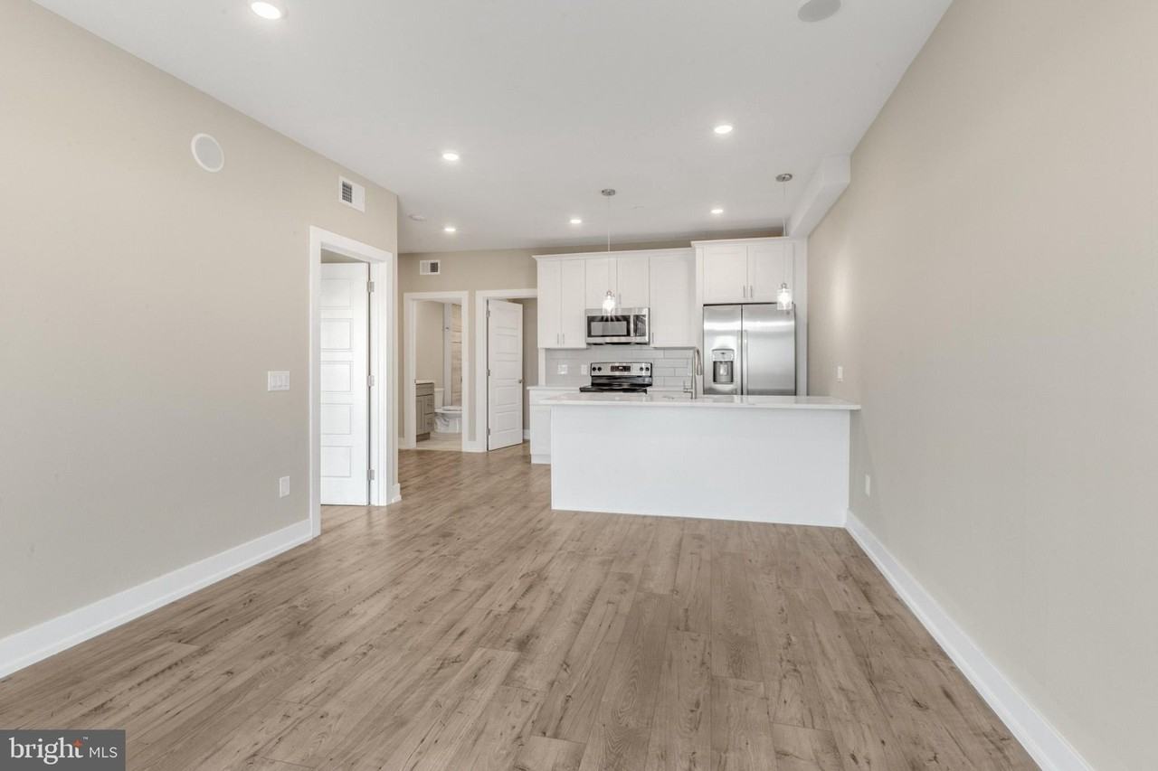 2209 N Broad St Apt 503 #503 - Photo 6 of 33