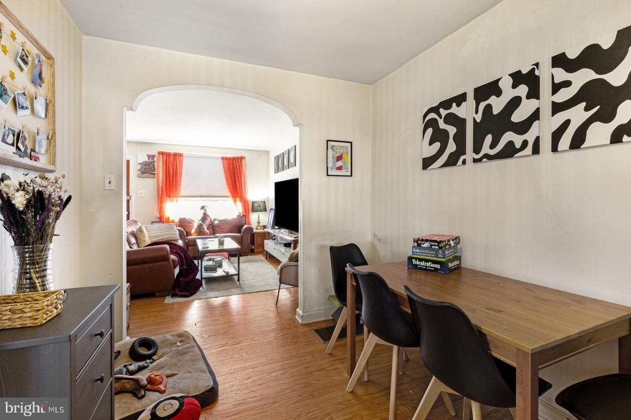 3048 Miller St - Photo 6 of 20