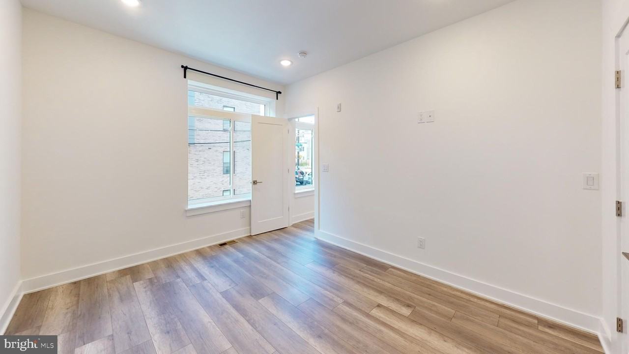 812 N 16th St Unit 6 #6 - Photo 6 of 9