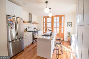 2246 Sears St - Photo 1 of 1