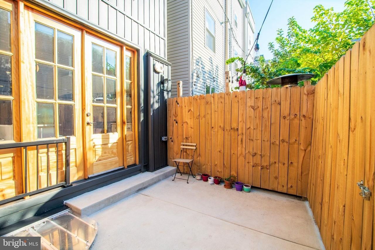 2246 Sears St - Photo 6 of 25