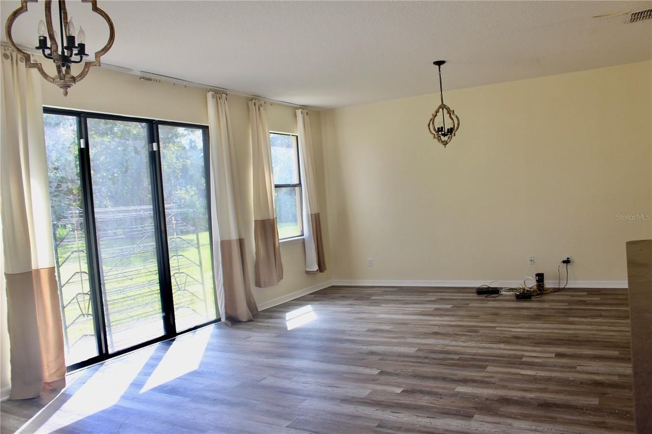 1352 Coriander Dr - Photo 3 of 27