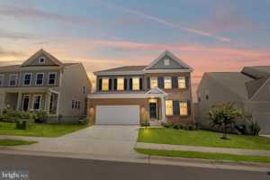 featured image of 2053 Whithorn Hl