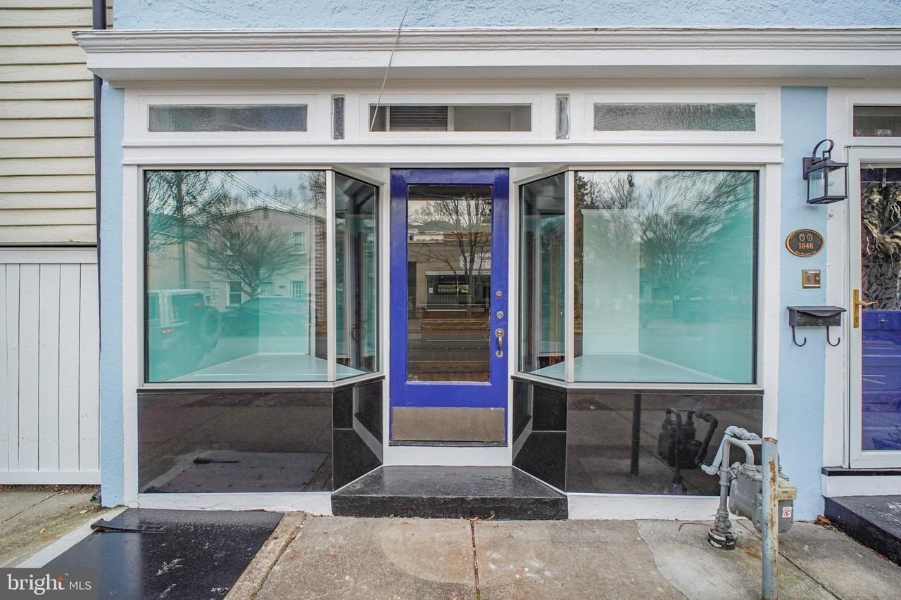 1109 Caroline St - Photo 3 of 41