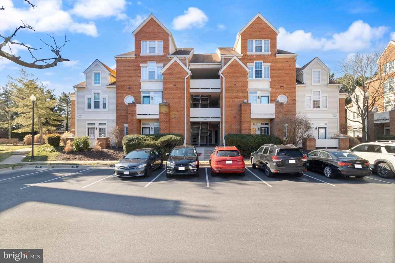 6944 Ellingham Cir Unit A #A - Photo 3 of 26