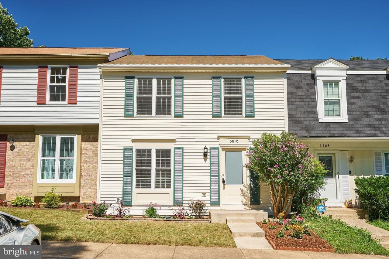 5810 Bunker Woods Ln - Photo 2 of 33