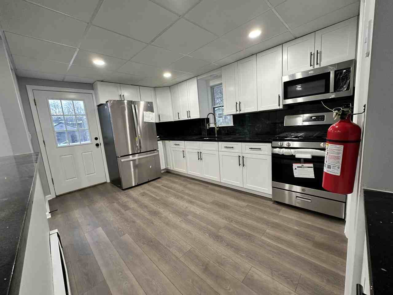 236 Kinnelon Rd - Photo 2 of 18