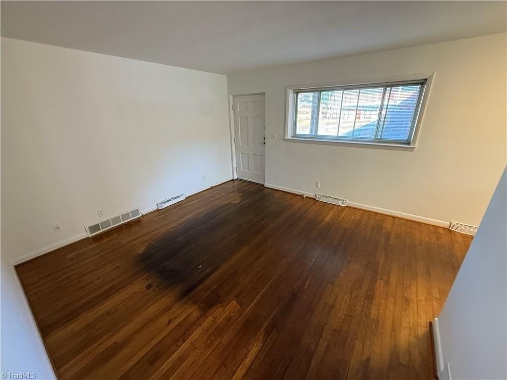 1610 N Northwest Boulevard #A - Photo 4 of 8