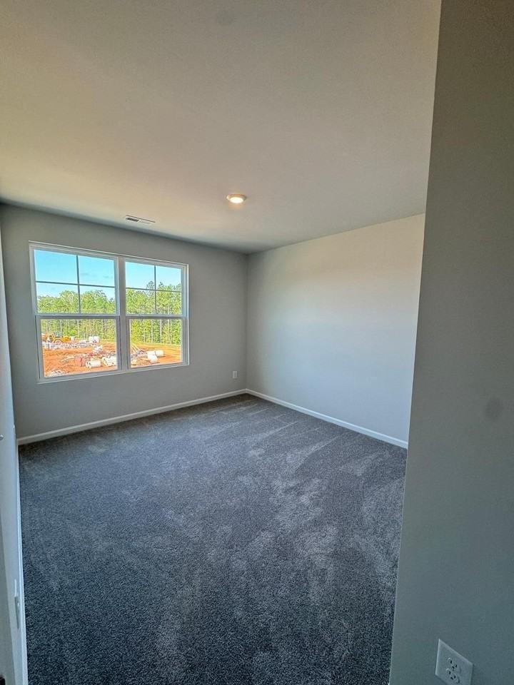 125 Nahunta Dr - Photo 5 of 50