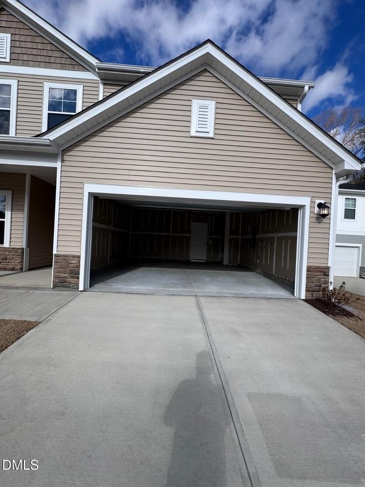 107 Torino Ct - Photo 4 of 47