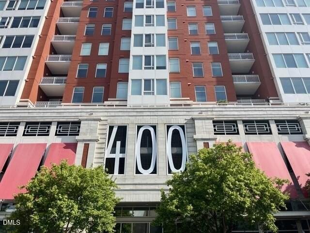 400 W North St Apt 1610 #1610