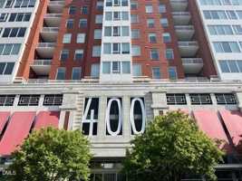 featured image of 400 W North St Apt 1610 #1610