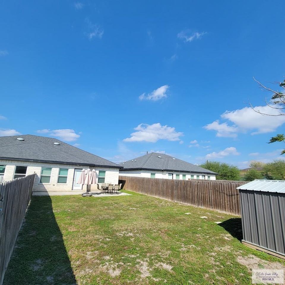 3556 Old Port Isabel Rd Unit A - Photo 7 of 20