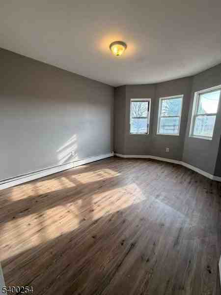 264 1st St Apt 6 - Photo 3 of 11