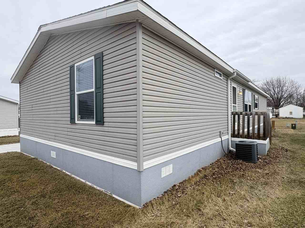 2121 Se Four Seasons Dr #34 - Photo 2 of 17