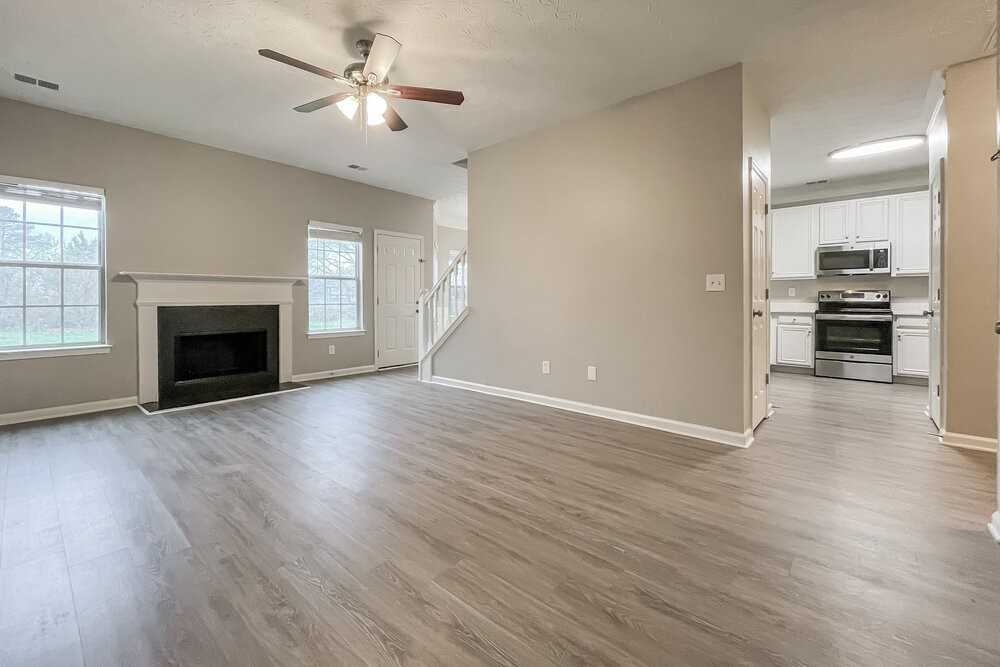 11181 Aliyah Dr - Photo 6 of 20