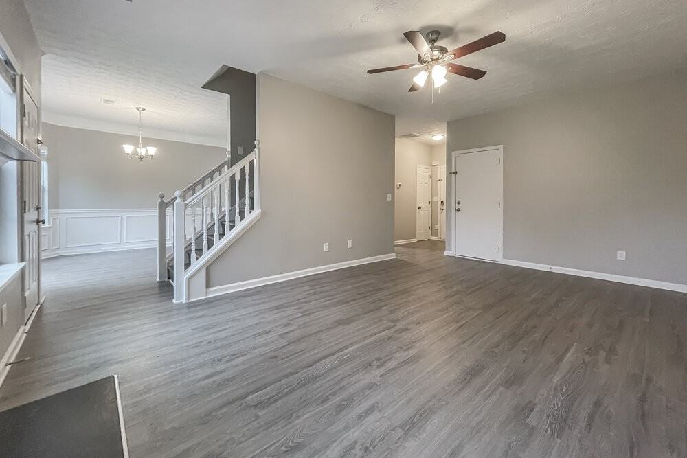 11181 Aliyah Dr - Photo 7 of 20