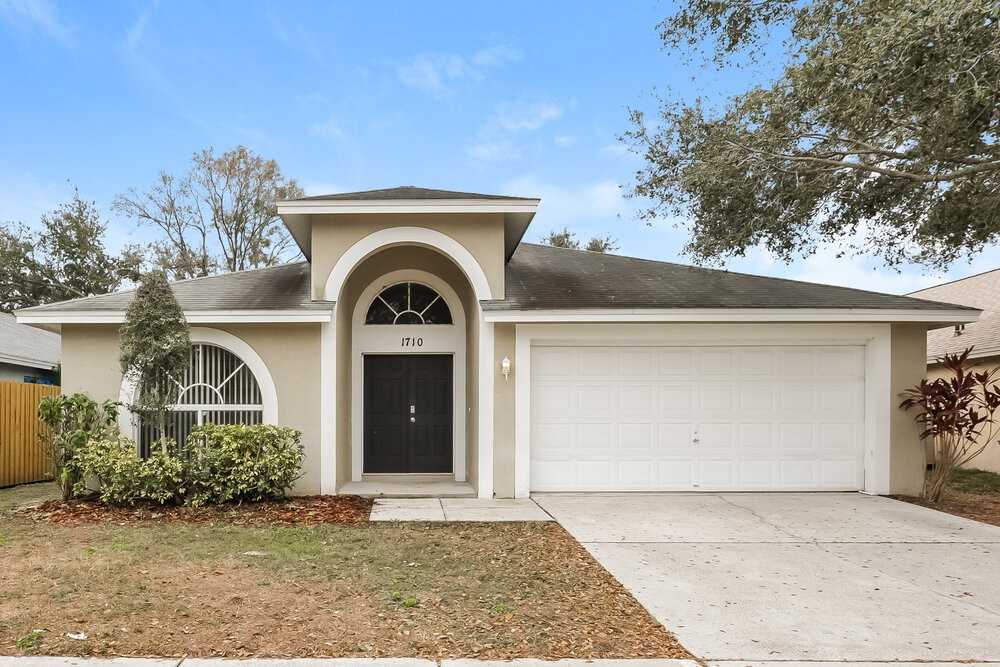 1710 Wakefield Dr