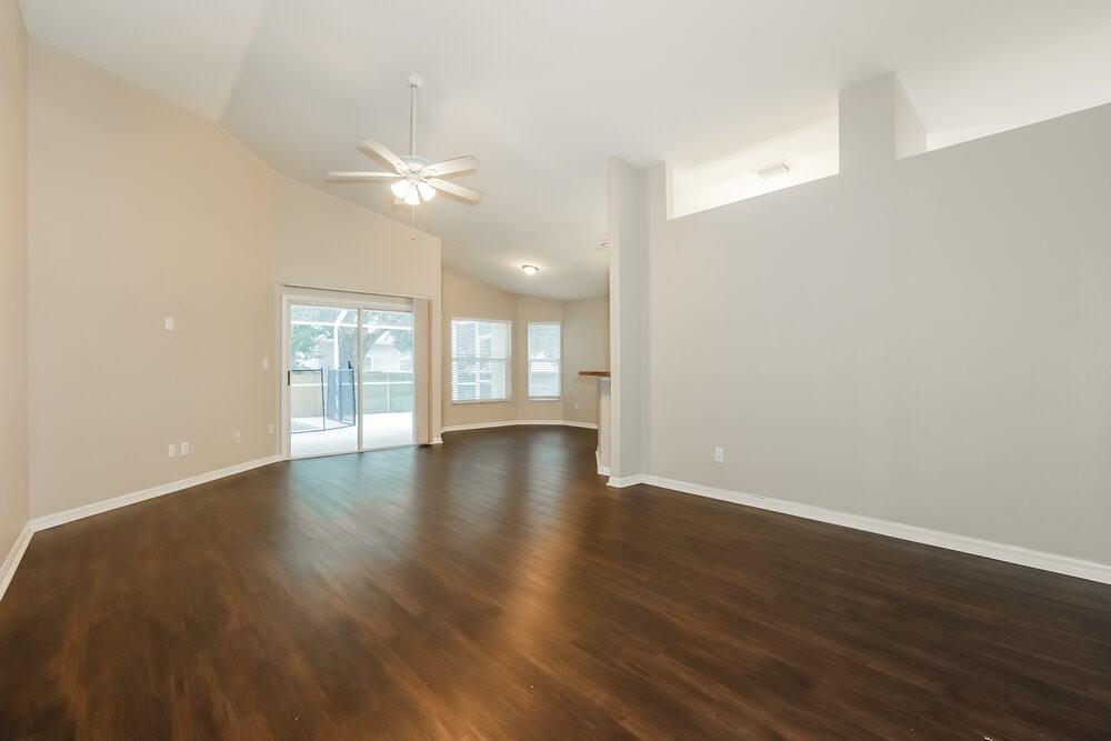 1710 Wakefield Dr - Photo 3 of 16